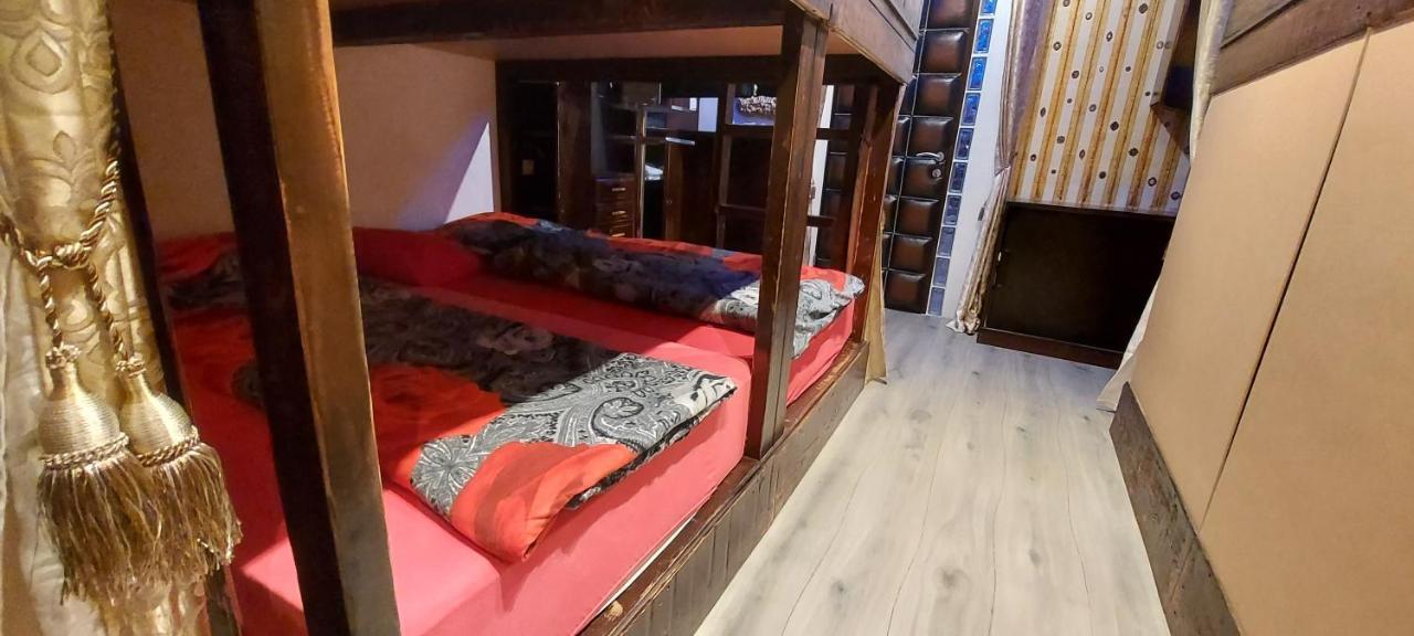 Ricardo Team-Hostel ปิเยชชานา อูวาลา ภายนอก รูปภาพ